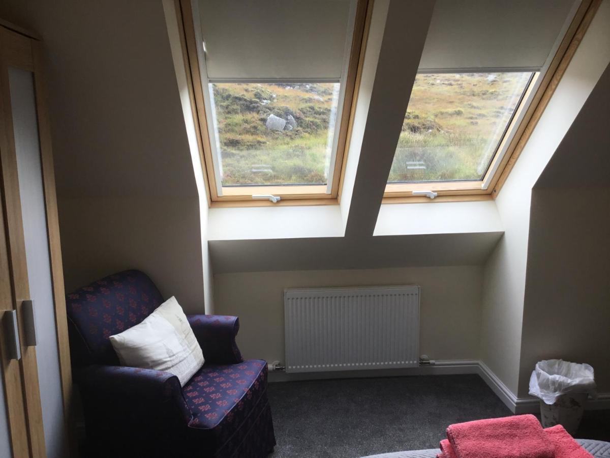 Rhenetra Bed & Breakfast Arisaig Bagian luar foto